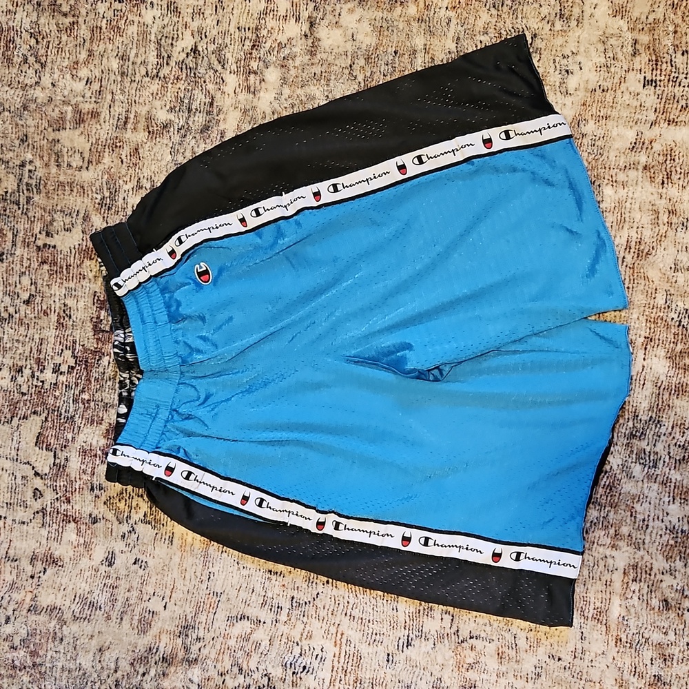 Champion Navy, Black and Blue Mesh Shorts Reversible, Hawaii Style Print Size40